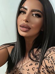 Cock hungry mature prostitute likes a huge boner so much