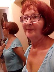 GILFS MILFS MOMS