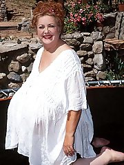 Classy-looking mature mademoiselles on porn gallery