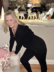 Old and young Pink Panties photo gallery 37